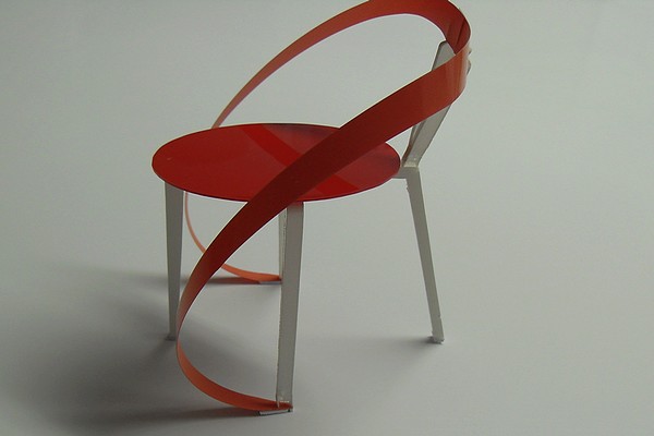 modello plastico design sedia